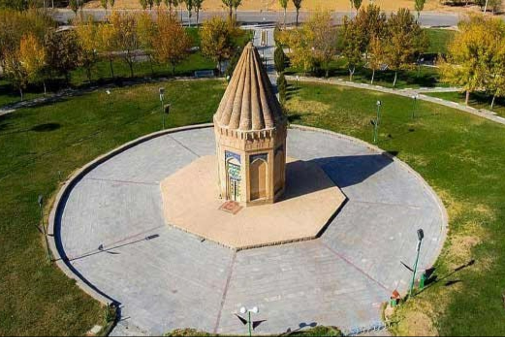 تویسرکان