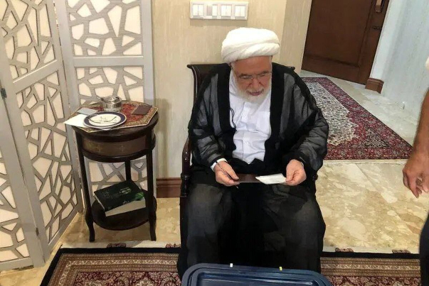 مهدی+کروبی