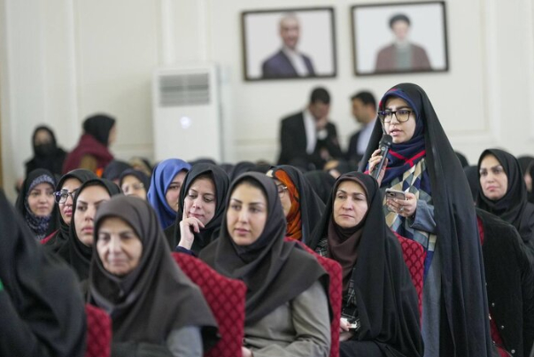 حضور+بانوان+دیپلمات+در+پیشبرد+اهداف+سیاست+خارجی+تاثیر+بهسزایی+دارد