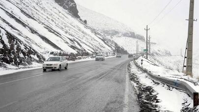 هشدار پلیس راهور؛  احتمال لغزندگی سطح جاده‌ها در محورهای بارانی
