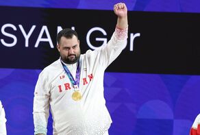 داوودی، تاج قوی‌ترین مرد آسیا را به ایران برگرداند