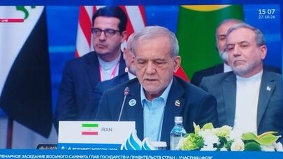 پزشکیان : تحریم و تروریسم اقتصادی آمریکا ثبات بازار انرژی جهان را به خطر انداخته است