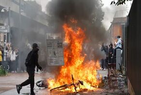 اعتراضات دانش‌آموزی در فرانسه به خشونت کشیده شد؛ ۴۴۰ نفر بازداشت شدند