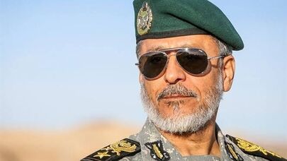 دریادار سیاری: دشمن ، ایران قوی و یکپارچه نمی‌خواهد؛ هدف آنها تضعیف و تجزیه ایران است