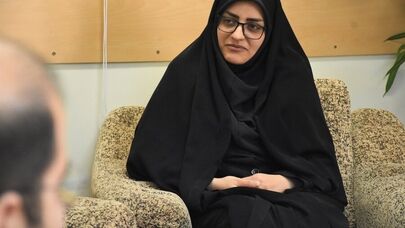 استشهاد مسؤولة قوات تعبئة النساء فی مهرستان فی أعقاب هجوم إرهابی

