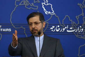 خطیب‌زاده: اروپا آخرین برگ خود را با اسنپ‌بک می‌سوزاند
