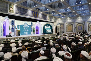 مؤتمر الرسول «ص» في الحرم الرضوي: وحدة الشيعة والسنة هي سر انتصار إيران في حرب الـ12 يوماً
