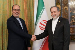 السفير الإيراني الجديد لدى صربيا يلتقي عراقجي