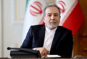 پیام تسلیت عراقچی به خانواده‌های شهدای دولت یمن