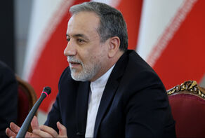 عراقچی: ترامپ یا می‌تواند رئیس‌جمهور صلح باشد یا جنگ