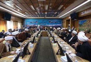 Pezeshkian slams global powers, calls for Islamic unity against foes