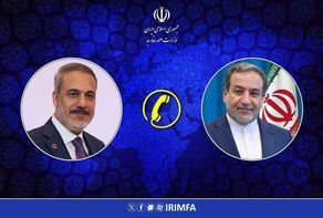 گفتگوی تلفنی وزیر امور خارجه جمهوری اسلامی ایران با وزیر امور خارجه ترکیه