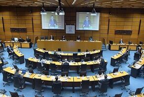 На заседании Совета управляющих МАГАТЭ одобрена антииранская резолюция