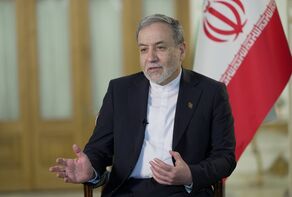 FM Araghchi meets with Speaker of Azerbaijani Parliament