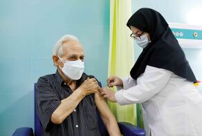بازگشایی سامانه ثبت‌نام واکسن برای 75 ساله‌ها؛ احتمالا پایان هفته