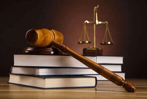 وکیل تسخیری؛ امتیاز یا محدودیت؟