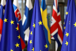 What is the root of the dichotomy in the news of the Vienna talks?