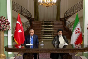رئيسي لدى لقائه اردوغان: يجب مكافحة الارهاب بجميع مسمّياته