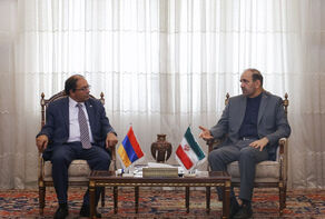 أرمينيا تعتزم رفع حجم التبادل التجاري مع إيران إلى مليار دولار