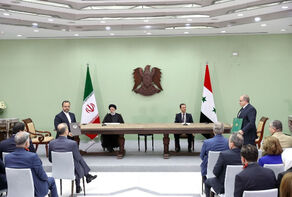وزيرا الاقتصاد الايراني والسوري يوقعان ثلاث وثائق تعاون