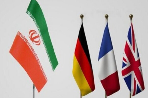 عرض هزلي للترويكا الأوروبية ضد الاتفاق النووي