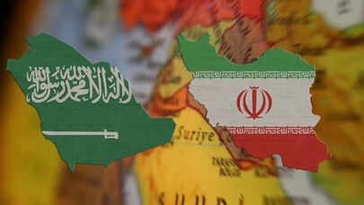 ستة أشهر من التحركات لكسر الجليد عن سبع سنوات من الجمود