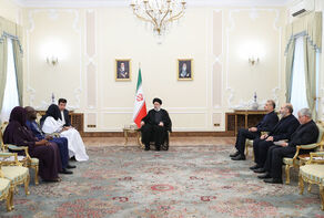 Iran's president: Africans' resistance against colonization is a symbol of vigilance