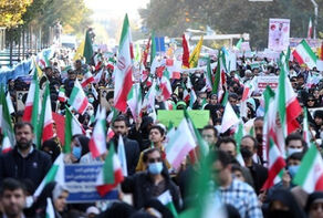 قطعنامه راهپیمایی 13 آبان: غرب بداند محور مقاومت محدود به غزه و فلسطین نیست