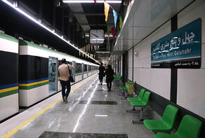 جزئیات آتش سوزی در خط پنج مترو/ کسی آسیب ندید