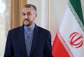 Blocking Supreme Leader's pages in Meta insulting, illogical: Iran's FM