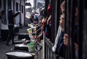 War of starvation: Ramadan begins in Gaza amid Israeli airstrikes, siege, food scarcity