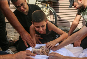 أوضاع أطفال غزة في الحضيض/ 14 ألف طفل شهيد، 17 ألف طفل يتيم