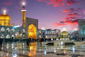 اختصاصی | استقبال گرم و معنوی خادمان امام رضا(ع) از زائران امام هشتم در ایستگاه راه آهن مشهد