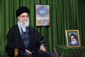 Leader names New Iranian Year as ‘Surge in Production through People’s Participation’