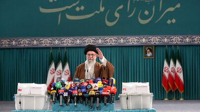 Parliamentary elections runoff begins: Leader casts vote