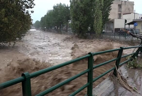 جاری شدن سیل در روستای خرتوت خراسان شمالی+فیلم