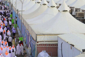 Nearly 500 confirmed fatalities from Hajj heatwave: CNN