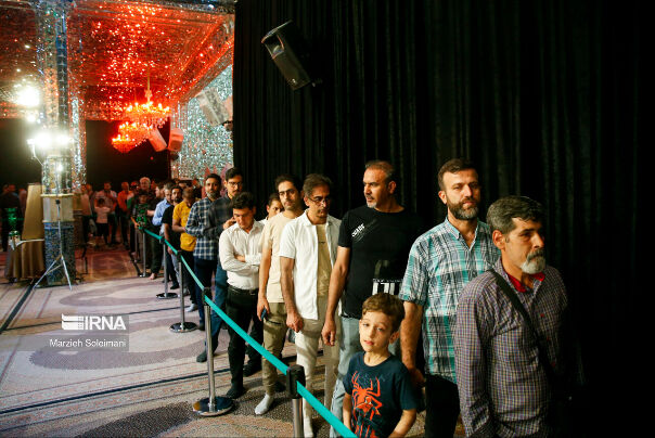 MmMxY2Q1SSlm