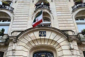 فرانسه کاردار ایران را احضار کرد