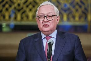 Рябков заявил, что РФ постоянно поддерживает контакты с Ираном