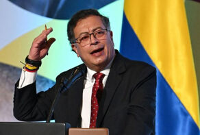 رئیس جمهور کلمبیا: ترامپ مثل هیتلر فاشیست است