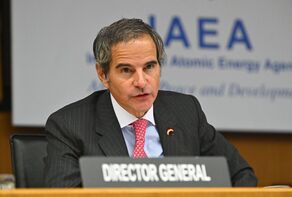IAEA chief calls for meeting Iranian officials