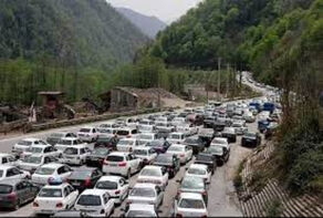 ترافیک سنگین در محورهای چالوس و هراز