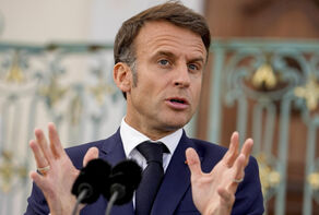 马克龙：欧洲企业不应在美国投资
