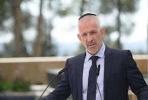 ממשלת ישראל מבטלת את ההחלטה לפטר את ראש השב
