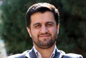 سایه‌ای که از دیوار عبور کرد