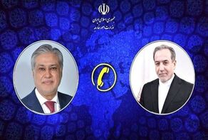 Iranian, Pakistani FMs discuss regional, intl. developments