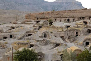Introduction to Tourist Attractions of Iranian Cities