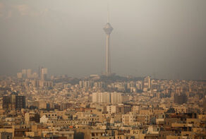 کاهش دما در تهران؛ گرد و غبار تا دوشنبه ماندگار است