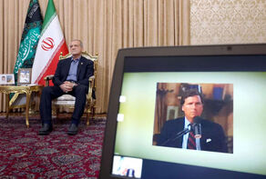 What grade should be given to Pezeshkian’s interview with the American reporter?